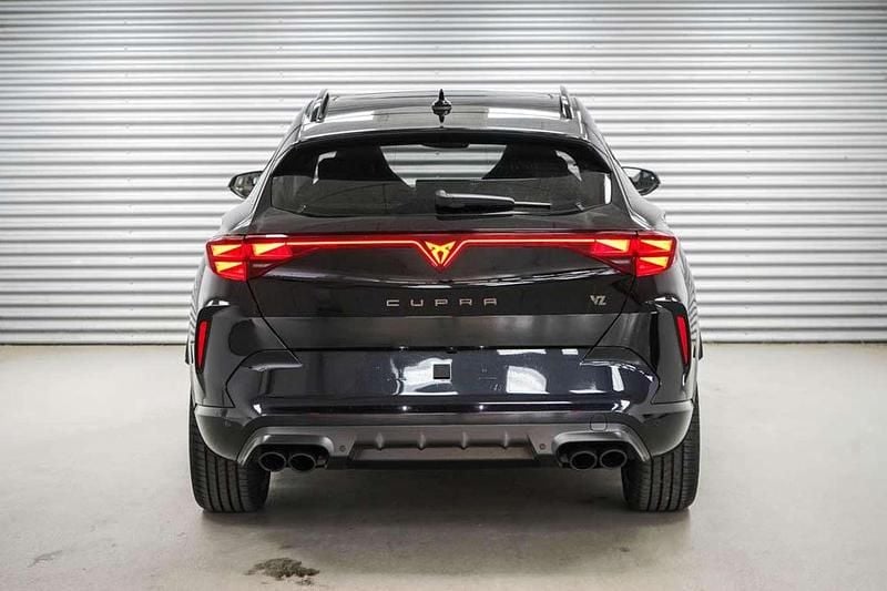 Neu Cupra Formentor VZ 333 PS (244 kW) 2025 Schwarz SUV