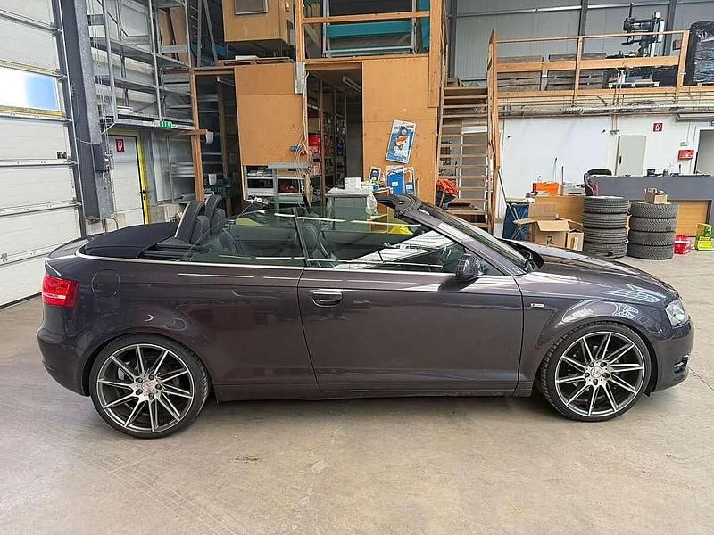 Gebraucht Audi A3 Cabriolet S-line plus 140 PS (102 kW) 2010 Grau Cabrio