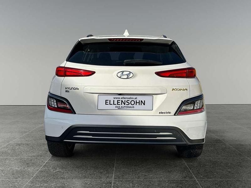 Gebraucht Hyundai Kona Edition 30+ 25 kW (35 PS) 2022 Weiß SUV