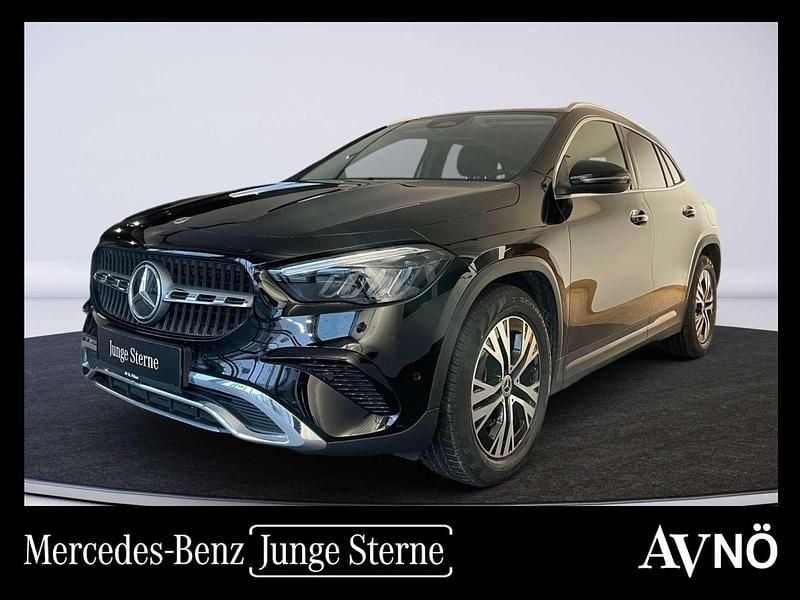 Schwarz Gebraucht 2024 Mercedes GLA200 SUV | € 43.490 (Fairer Preis) - Bild 1/3