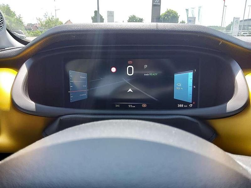 Gebraucht Jeep Avenger EV Summit 114 kW (156 PS) 2023 Gelb SUV