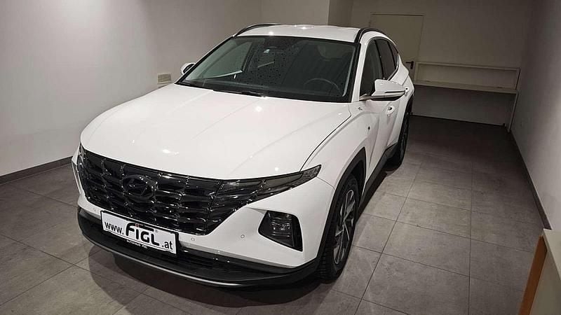 Gebraucht Hyundai Tucson Trend 136 PS (100 kW) 2024 Weiß SUV