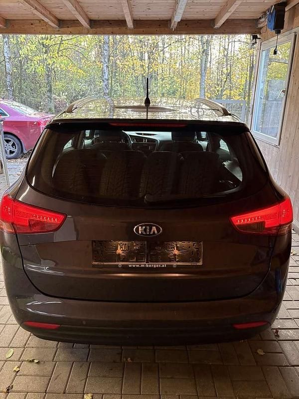 Gebraucht Kia Ceed 110 PS (80 kW) 2013 Kleinwagen