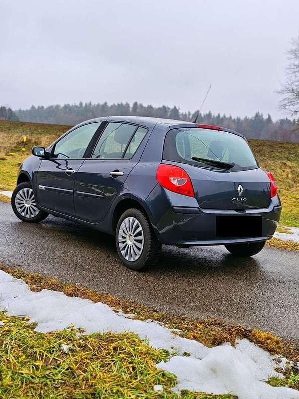 Gebraucht Renault Clio II Rip Curl 75 PS (55 kW) 2008 Grau Limousine