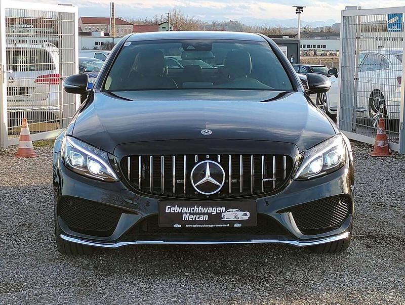 Gebraucht Mercedes C220 AMG 194 PS (142 kW) 2018 Schwarz Limousine
