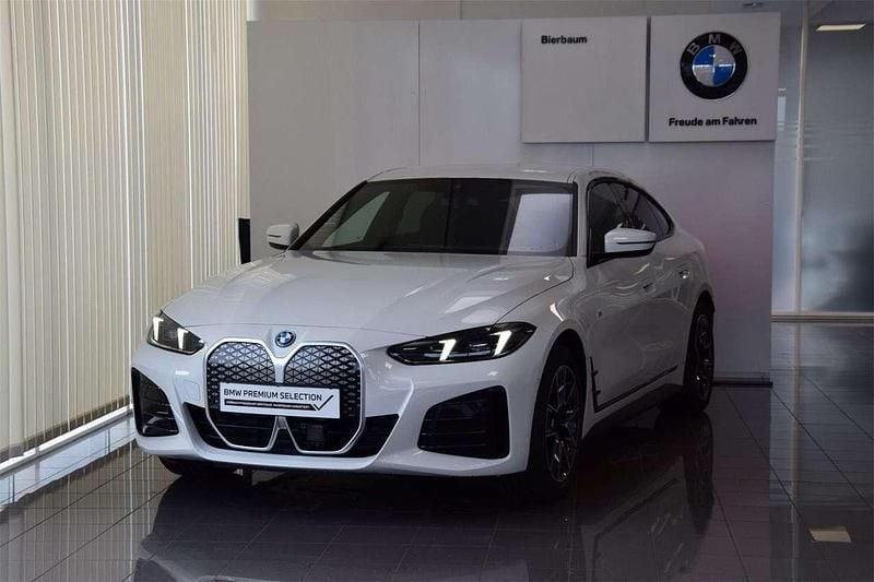 Gebraucht BMW i4 Efficient Dynamics 210 kW (286 PS) 2024 Alpinweiß Limousine