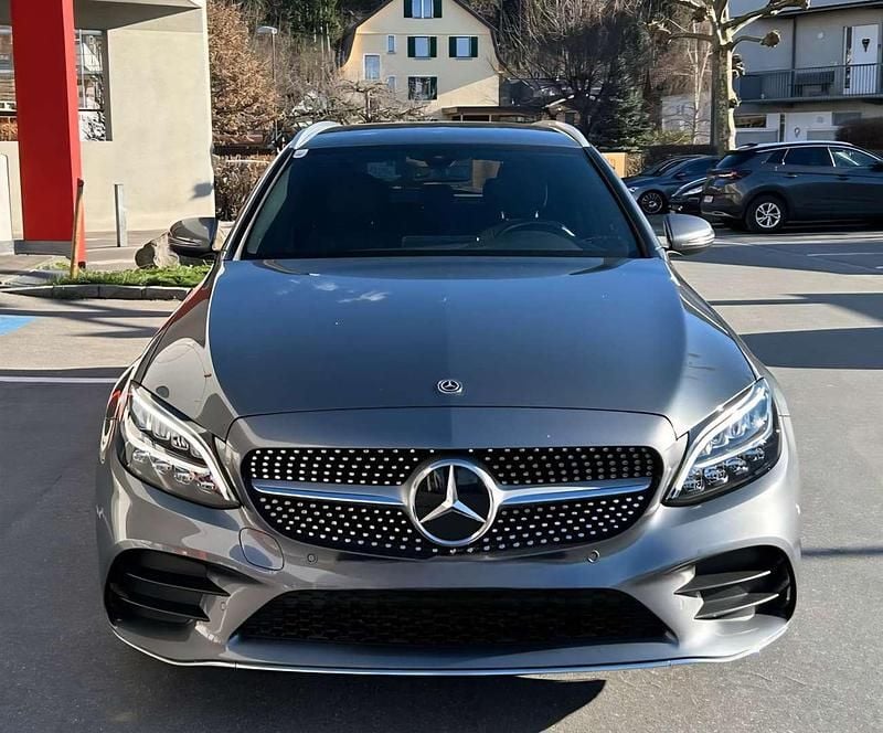 Gebraucht Mercedes C200 AMG line 150 PS (110 kW) 2018 Grau Kombi