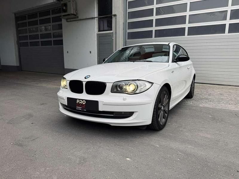 Weiß Gebraucht 2008 BMW 116 Advantage Kleinwagen | € 6.490 (Guter Preis) - Bild 1/4