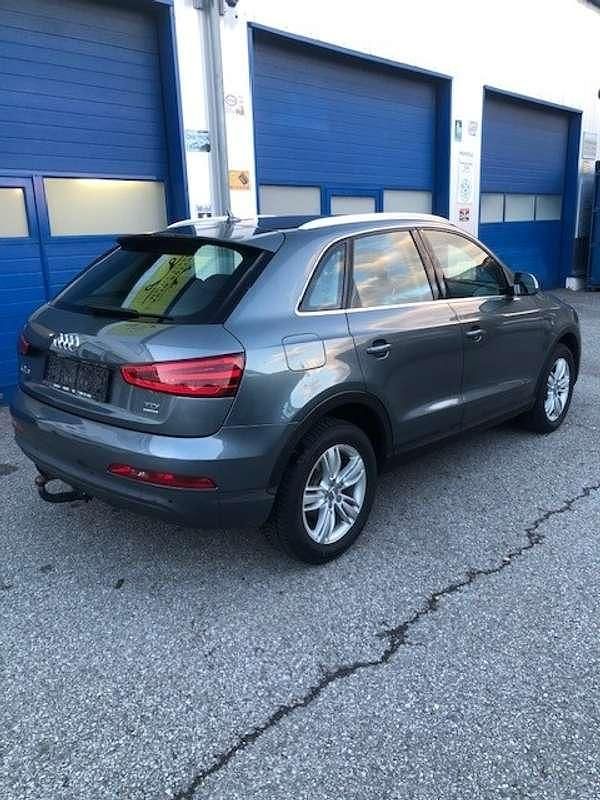 Gebraucht Audi Q3 140 PS (102 kW) 2013 Grau SUV