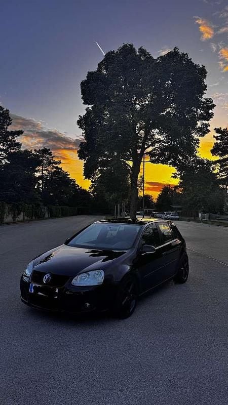 Gebraucht VW Golf V Sportline 105 PS (77 kW) 2007 Limousine