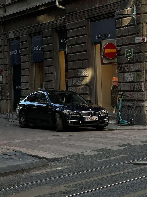 Gebraucht BMW 520 190 PS (139 kW) 2016 Limousine