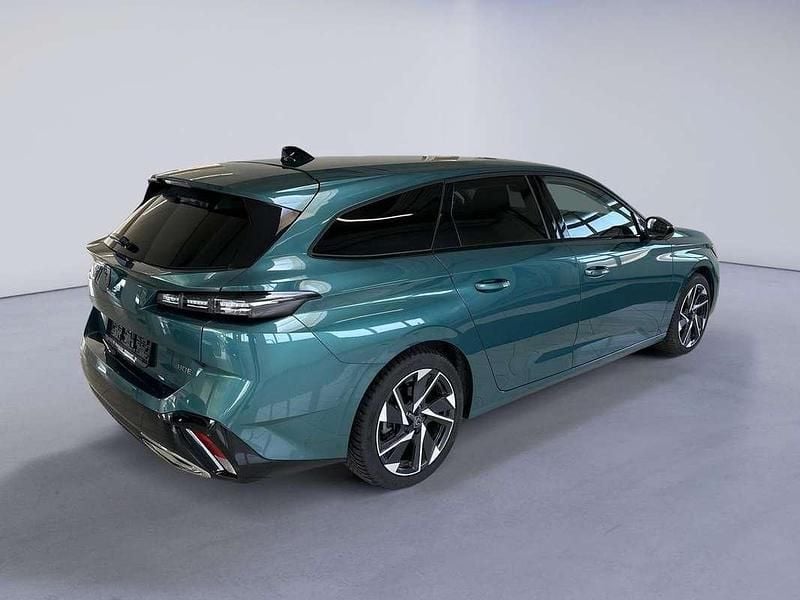 Gebraucht Peugeot 308 SW Allure 131 PS (96 kW) 2024 Blau Kombi