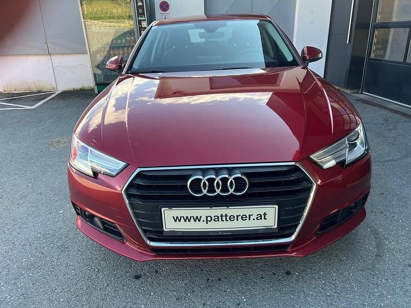 Gebraucht Audi A4 150 PS (110 kW) 2016 Dunkelrot  metallic Limousine