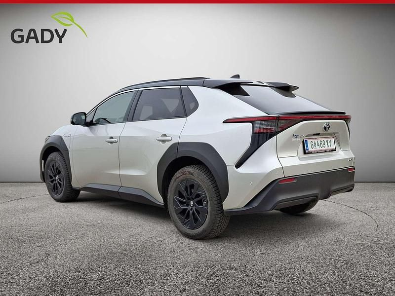 Gebraucht Toyota bZ4X Executive 160 kW (218 PS) 2025 Silber SUV