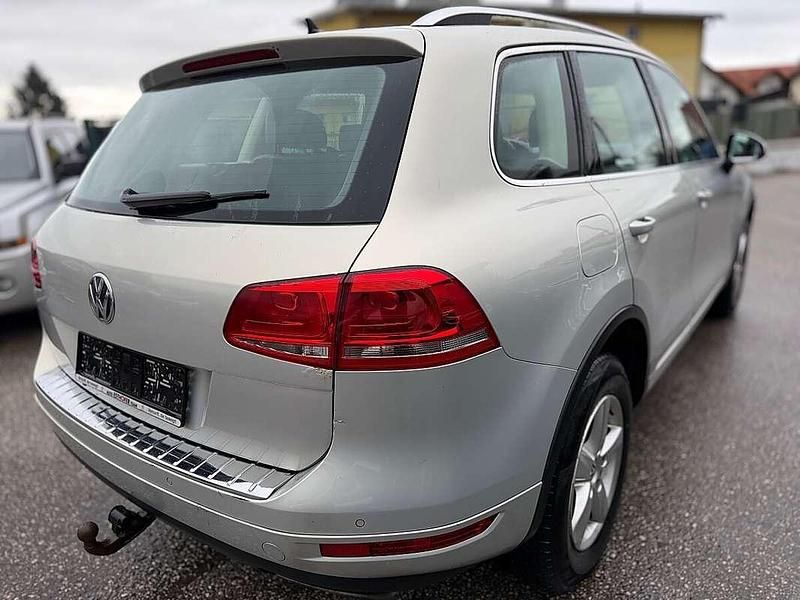 Gebraucht VW Touareg 204 PS (150 kW) 2011 Silber SUV