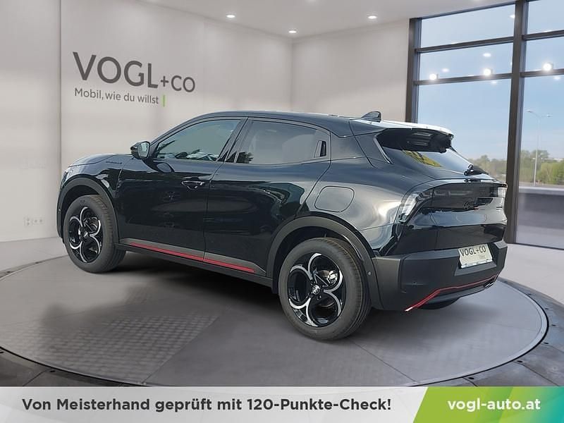 Neu Alfa Romeo GT Junior Edizione Speciale 136 PS (100 kW) 2025 Schwarz Kleinwagen