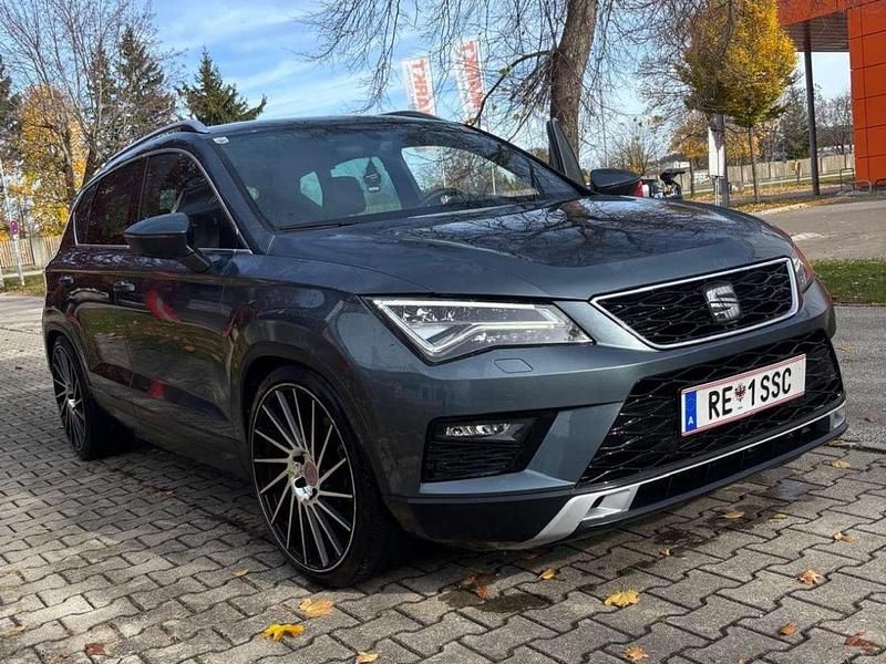 Gebraucht Seat Ateca XCELLENCE 150 PS (110 kW) 2019 Grau SUV