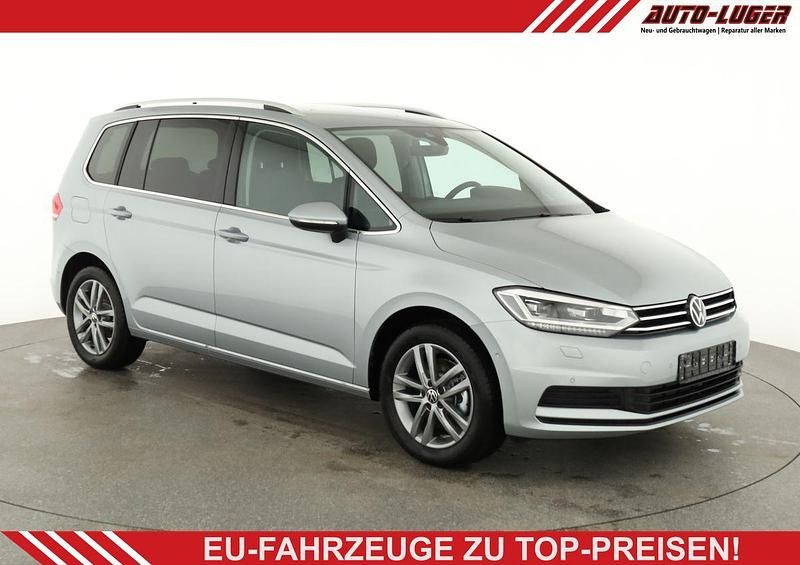 Neu VW Touran Comfortline 2025 Oyster silver metallic Van / Kleinbus