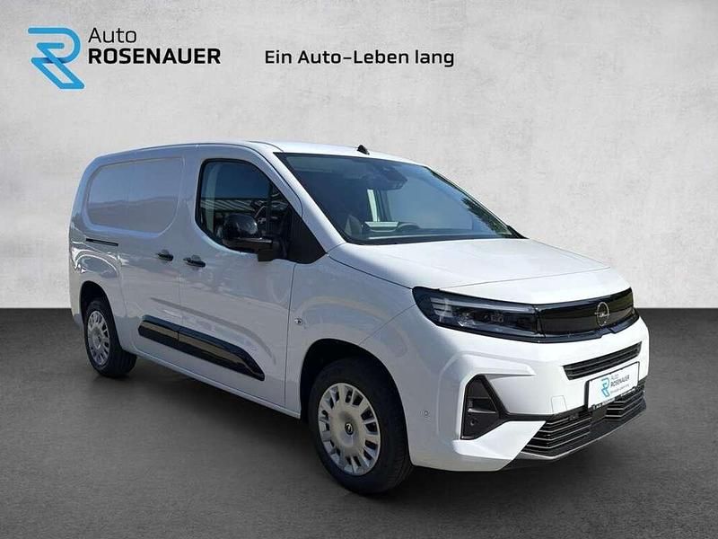 Neu Opel Combo 131 PS (96 kW) 2025 Weiß Van / Kleinbus