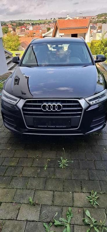 Gebraucht Audi Q3 120 PS (88 kW) 2016 Schwarz SUV