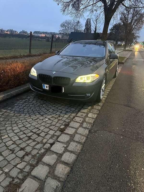 Gebraucht BMW 525 204 PS (150 kW) 2011 Kombi