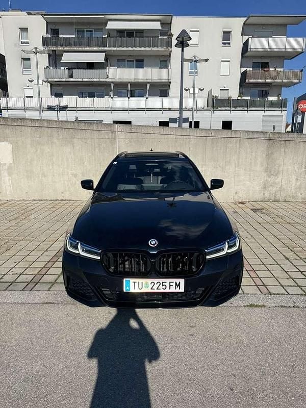Gebraucht 2021 BMW 530 M Sport Kombi | € 33.000 (Fairer Preis) - Bild 1/4