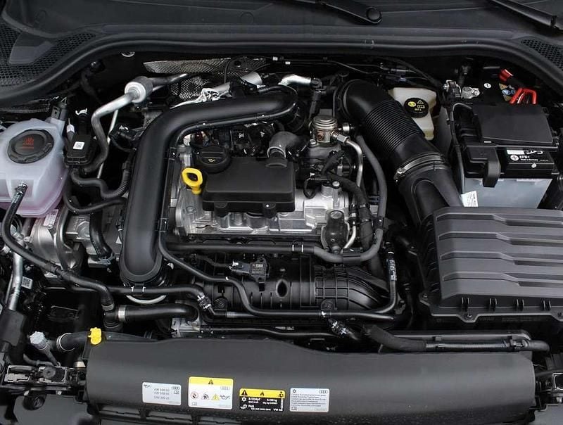 Neu Audi A1 116 PS (85 kW) 2025 Schwarz Limousine