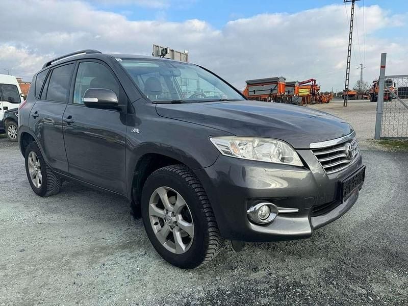 Grau Gebraucht 2012 Toyota RAV4 Sport SUV | € 9.899 (Fairer Preis) - Bild 1/4