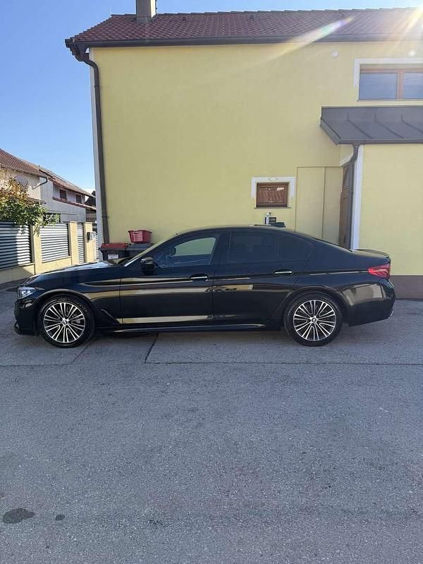 Gebraucht BMW 530 Shadowline 265 PS (194 kW) 2017 Limousine