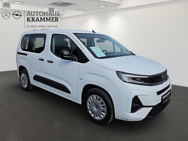 Neu Opel Combo 102 PS (75 kW) 2026 Weiß Kombi