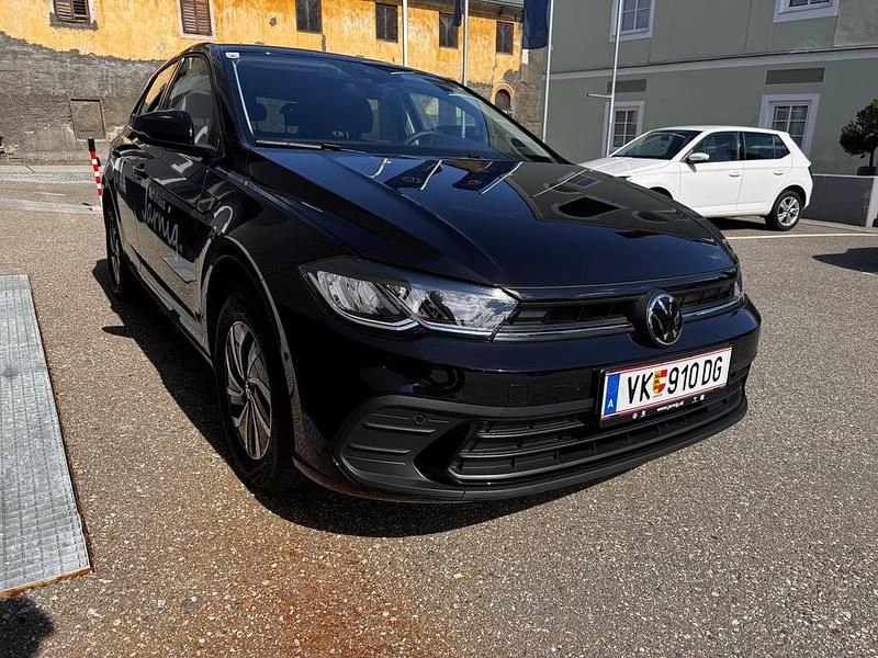 Gebraucht VW Polo 95 PS (69 kW) 2024 Schwarz  metallicperleffektno Limousine