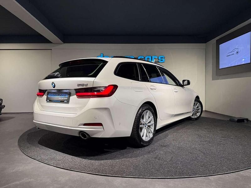 Gebraucht BMW 316 Shadowline 122 PS (89 kW) 2022 Weiß Kombi