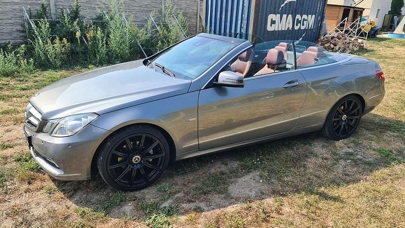 Gebraucht 2011 Mercedes E220 Cabrio | € 17.500 (Guter Preis) - Bild 1/4