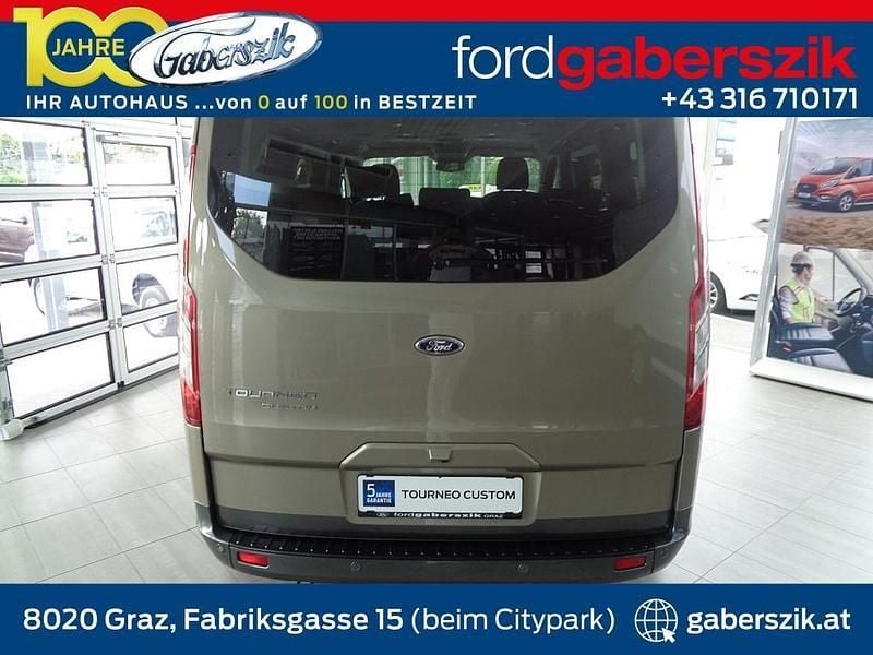 Gebraucht Ford Tourneo Custom Active 110 PS (80 kW) 2023 Silber