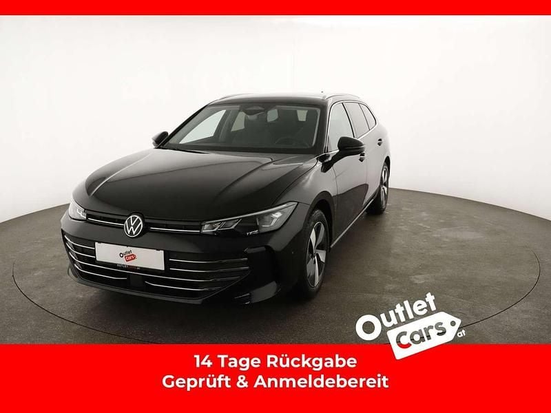 Schwarz metallic Gebraucht 2024 VW Passat Business Kombi | € 32.450 (Fairer Preis) - Bild 1/3