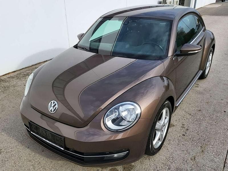 Braun Gebraucht 2013 VW Beetle Limousine | € 9.990 (Fairer Preis) - Bild 1/4