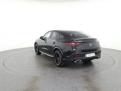 Gebraucht Mercedes GLC300e 333 PS (244 kW) 2025 Schwarz Coupé