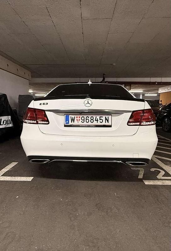 Gebraucht Mercedes E350 Avantgarde 252 PS (185 kW) 2013 Kombi