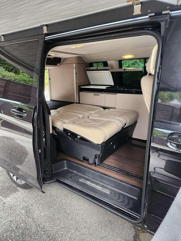 Gebraucht Mercedes V250 Marco Polo 190 PS (139 kW) 2015 Schwarz Van / Kleinbus