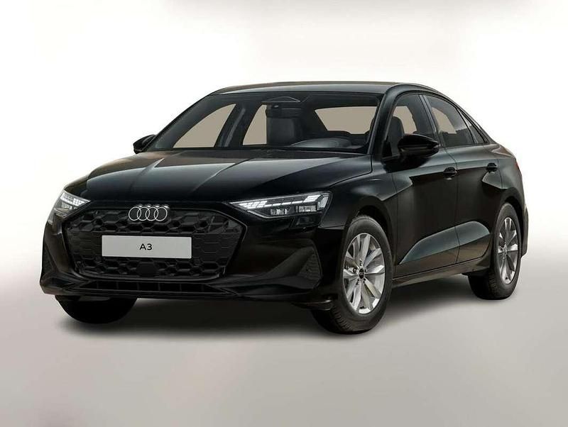 Neu Audi A3 Ambiente 116 PS (85 kW) 2025 Schwarz Limousine