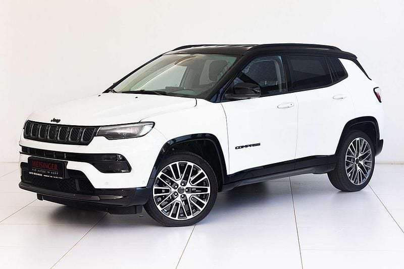 Weiß Gebraucht 2024 Jeep Compass Summit SUV | € 32.900 (Fairer Preis) - Bild 1/4