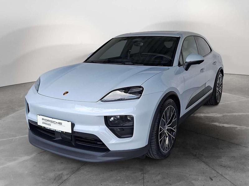 Gebraucht Porsche Macan 330 kW (449 PS) 2025 Hellgrau  metallic SUV