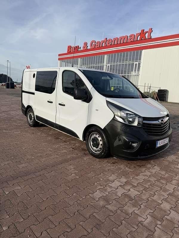 Weiß Gebraucht 2016 Opel Vivaro Van / Kleinbus | € 8.990 (Superpreis) - Bild 1/4