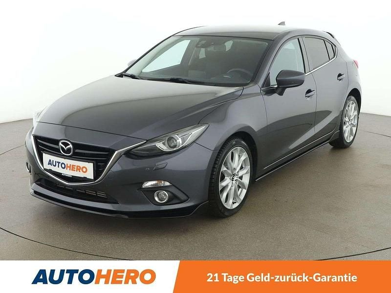 Grau Gebraucht 2015 Mazda 3 Kleinwagen | € 14.390 (Teuer) - Bild 1/3