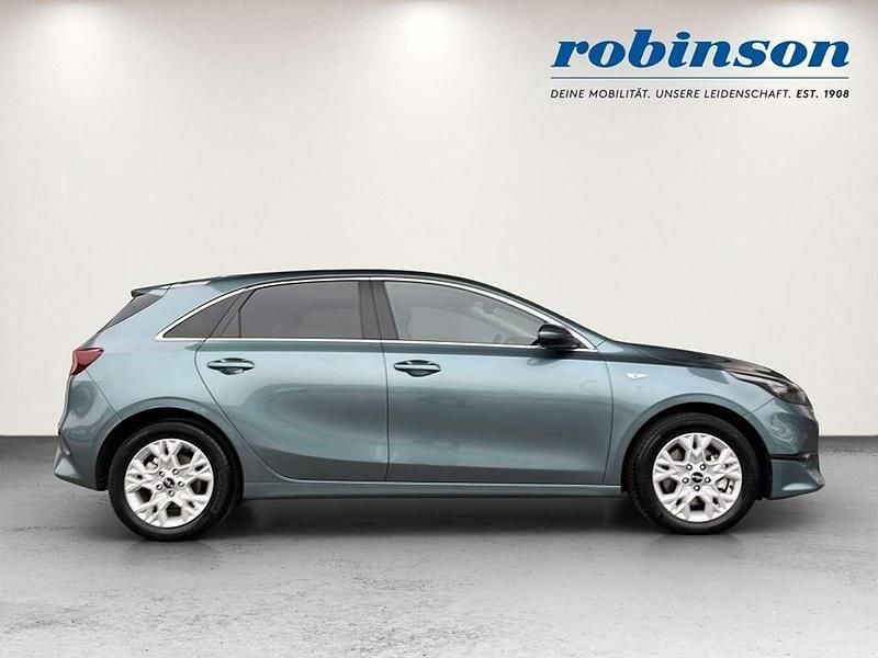 Gebraucht Kia Ceed Silver 101 PS (74 kW) 2025 Grau Kleinwagen