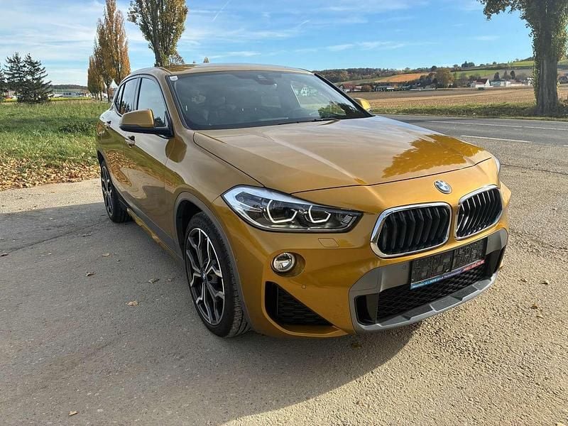 Gebraucht BMW X2 M Sport 150 PS (110 kW) 2019 Gold SUV