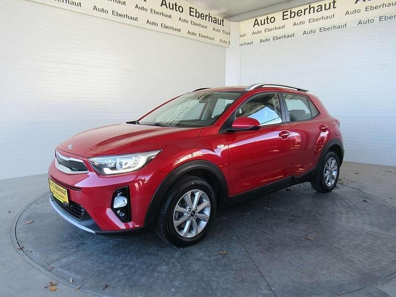 Rot Gebraucht 2017 Kia Stonic SUV | € 10.990 (Fairer Preis) - Bild 1/4