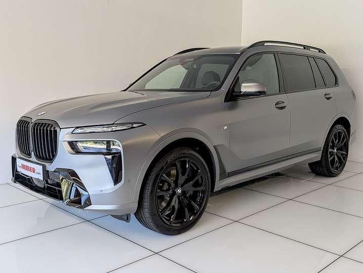 Grau Neu 2025 BMW X7 SUV | € 185.610 - Bild 1/4
