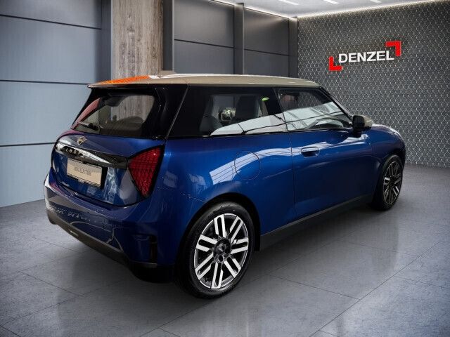 Gebraucht Mini Cooper 135 kW (184 PS) 2024 Blazing blue Kleinwagen