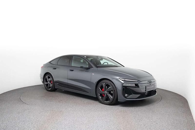 Gebraucht Audi e-tron Ambiente 314 kW (428 PS) 2025 Grau SUV